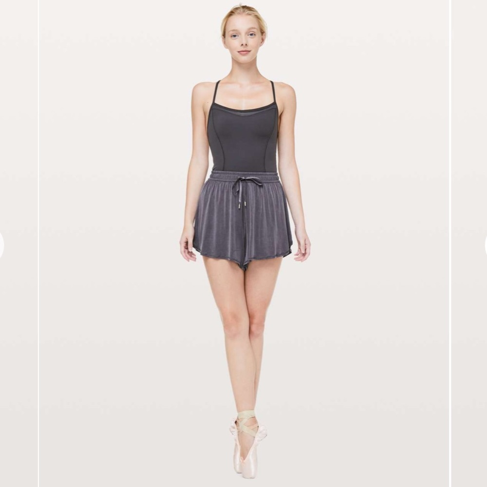 Lululemon Principal Dancer Short *3" Moonwalk - Picture 4 of 9
